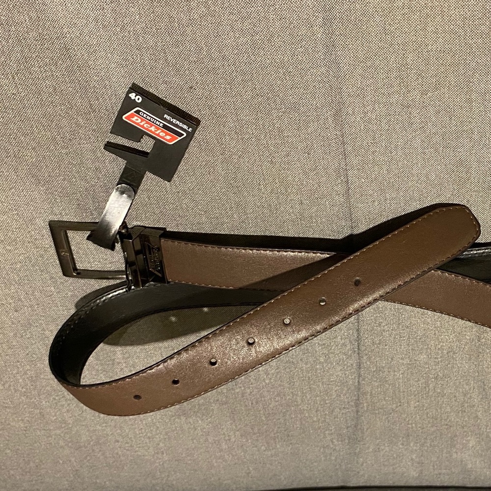 Dickies Reversible Brown/ Black Leather Belt